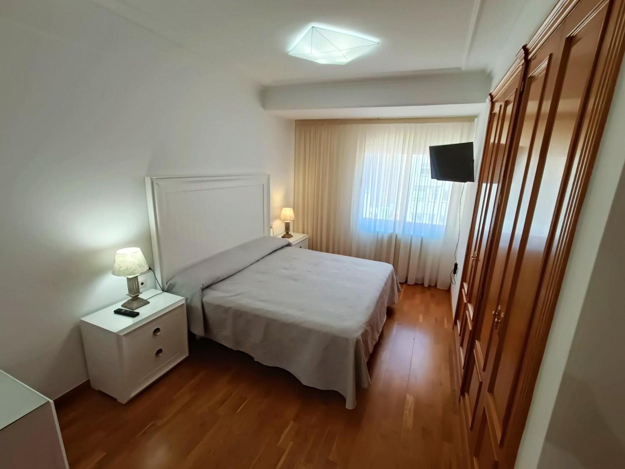 Ferienwohnung Piso En Pleno Centro De Albacete Con Garaje Exterior foto